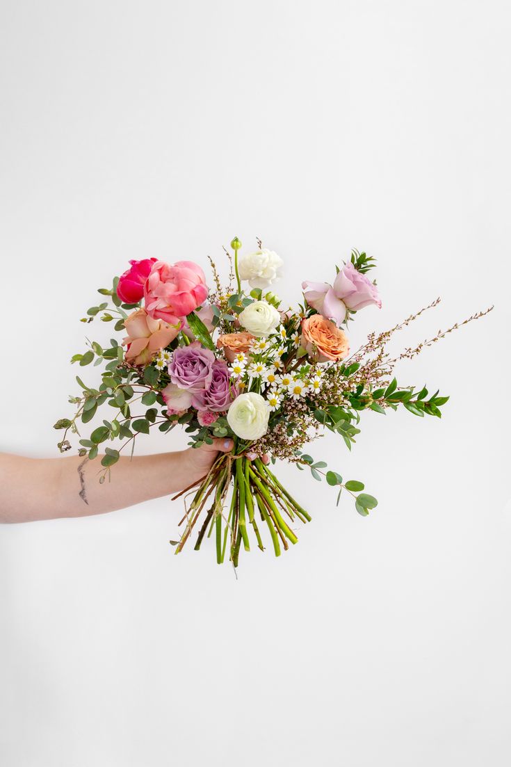 Lush-hand-tied-spring-bouquet-1